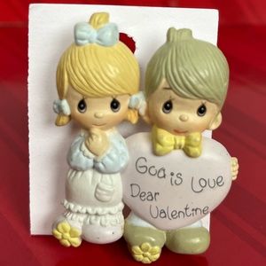 Vintage Precious Moments - Valentine Pin